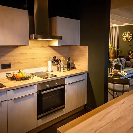 Golden Eye سينت فيث