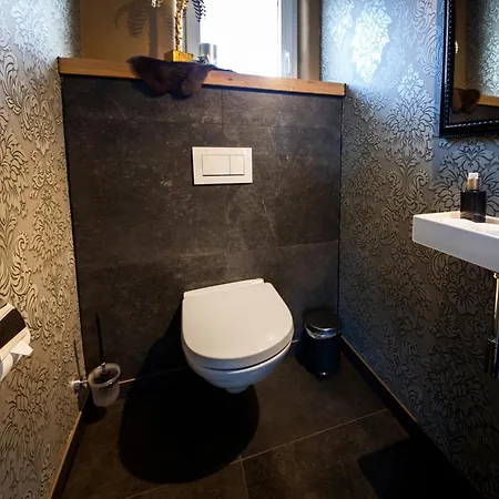 Golden Eye * سينت فيث